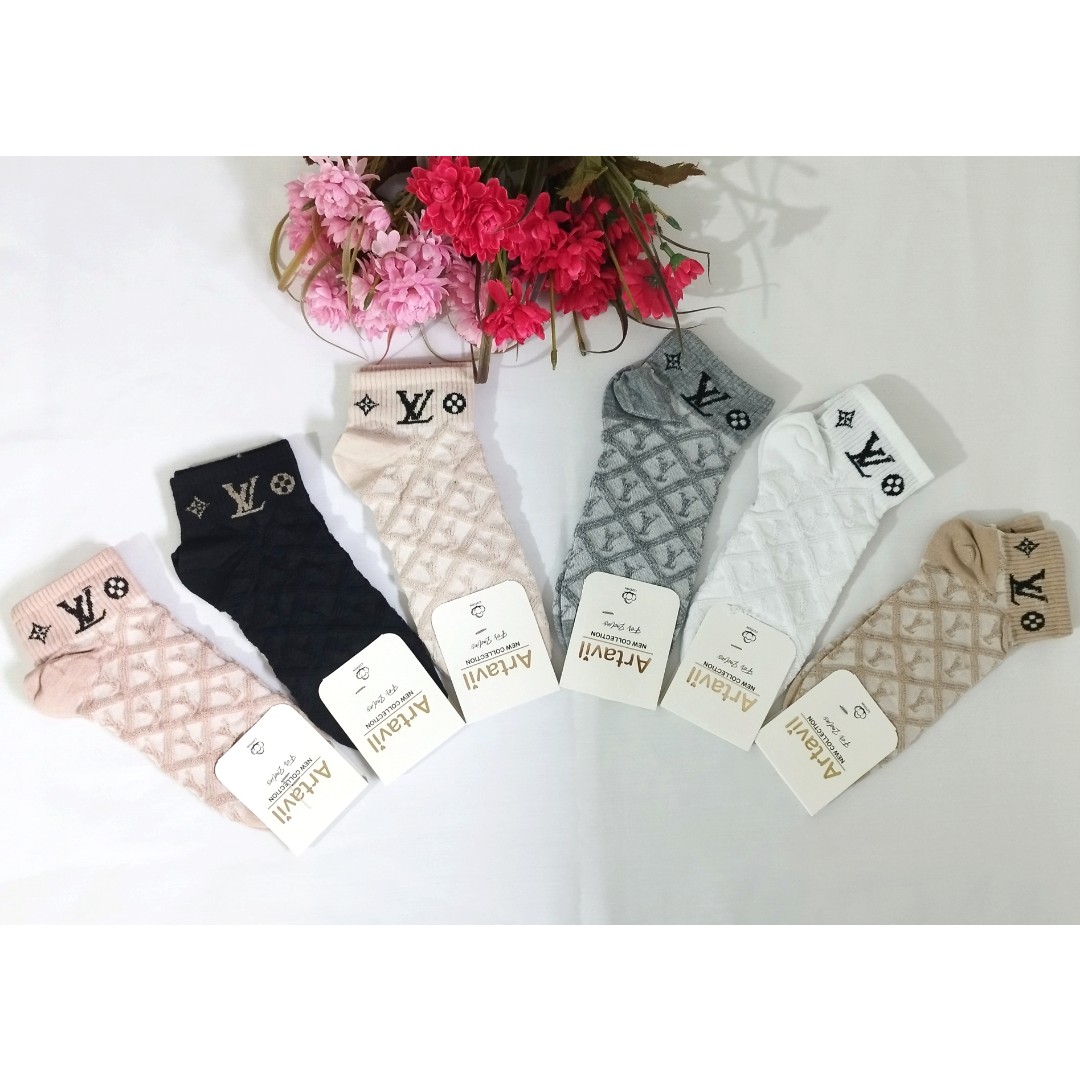 جوراب مچی زنانه طرح برجسته LV